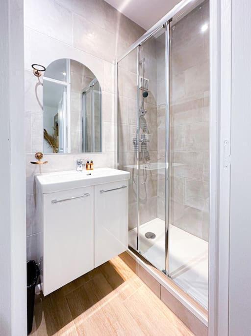 Appart 4Pers#1 Bedroom#Republique#Paris 3 Luaran gambar